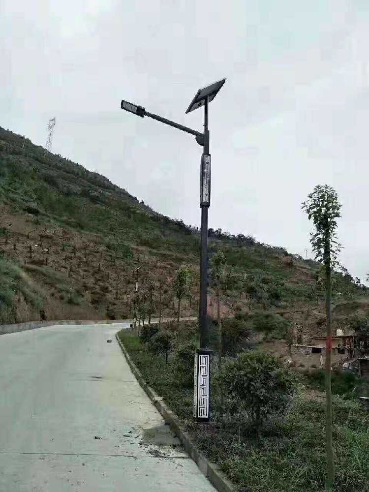 黄龙县仿古太阳能路灯